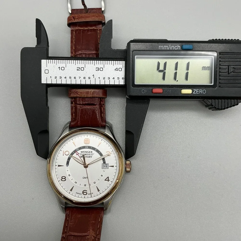 Wenger Swiss Military GMT Mens Watch 41mm Silver Tone Leather Swiss New Battery